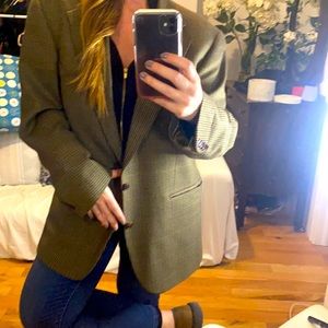 CHAPS/RALPH LAUREN Stolen from the men’s closet. Lightweight silk & wool. Beaut!